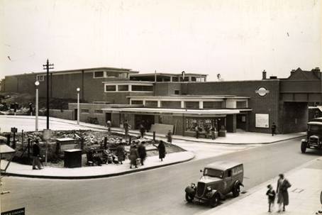 C:\Users\IAN\Pictures\rox.then.now.2\72.jpg